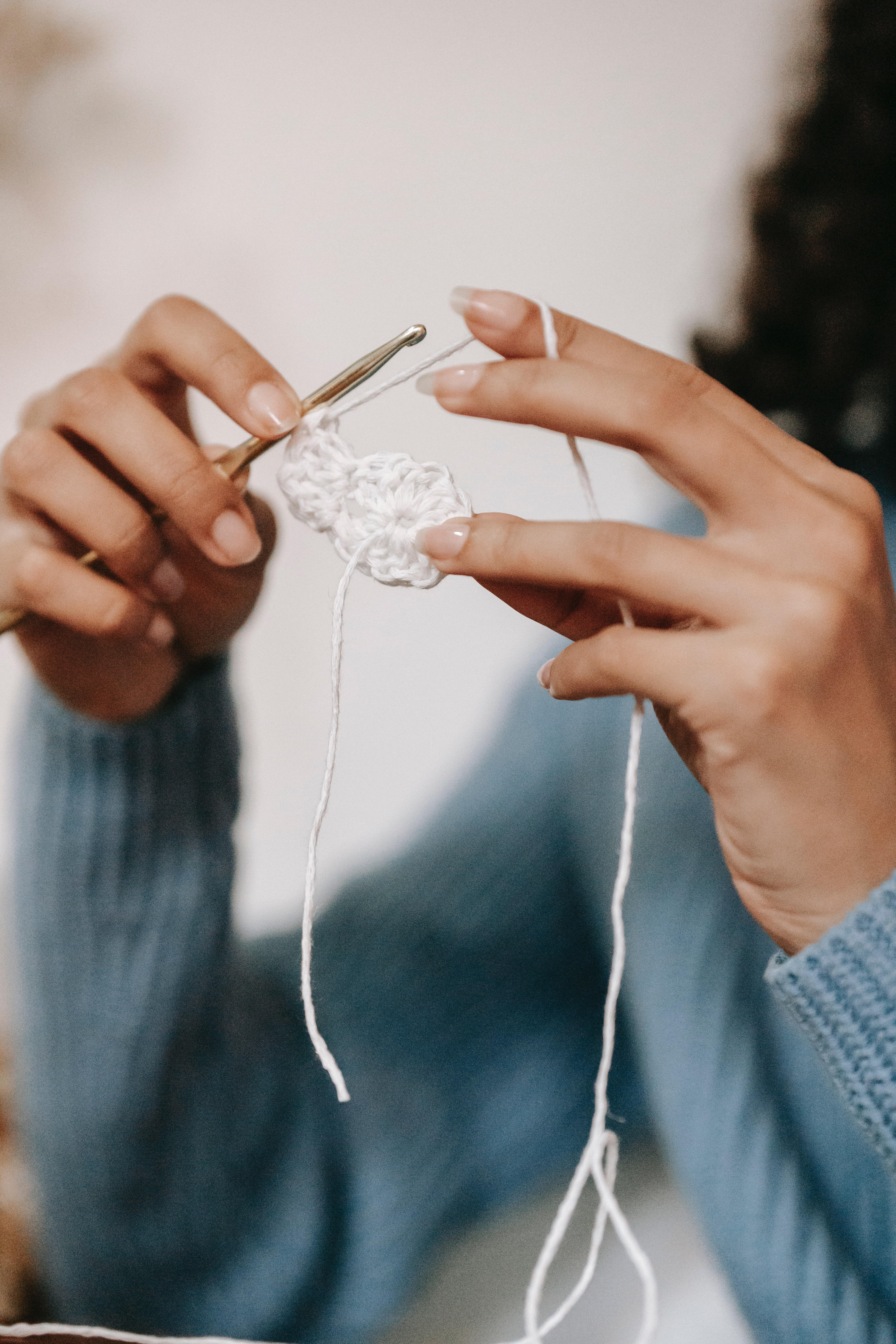 hands crocheting